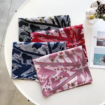 New silk scarves women's Korean version versatile four leaf grass sunflower fashion new silk scarf tourism sunscreen shawl 
New silk scarves women's Korean version versatile four leaf grass sunflower fashion new silk scarf tourism sunscreen shawl