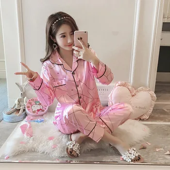 Summer Womens Pajama Sets V-Neck Print Long Sleeve Women Sleepwear Pajamas Girls Nightgown for woman 
Summer Womens Pajama Sets V-Neck Print Long Sleeve Women Sleepwear Pajamas Girls Nightgown for woman