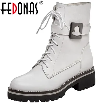 FEDONAS Women Winter Boots Warm Metal Buckle Genuine Leather Shoes Woman 2020 Newest Side Zipper Wedding Basic Ankle Boots Lady
FEDONAS Women Winter Boots Warm Metal Buckle Genuine Leather Shoes Woman 2020 Newest Side Zipper Wedding Basic Ankle Boots Lady
