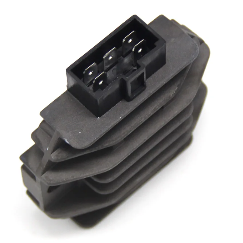 Voltage Regulator Rectifier For PIAGGIO Original reference Fly 125 150 Liberty Sport Skipper Beverly Carnaby X8 200 X9 Evolution
Voltage Regulator Rectifier For PIAGGIO Original reference Fly 125 150 Liberty Sport Skipper Beverly Carnaby X8 200 X9 Evolution