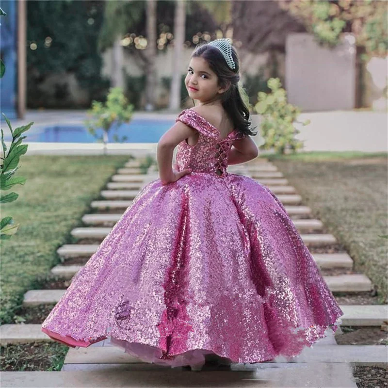 Purple Sequined Flower Girls Dresses Glitz Pageant Dresses for Girls Princess Off Shoulder Corset Back Kids Girls Party Gowns
Purple Sequined Flower Girls Dresses Glitz Pageant Dresses for Girls Princess Off Shoulder Corset Back Kids Girls Party Gowns