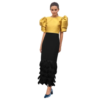 Summer Sexy 2 Piece Set Women Ruffles and Skirt Set Short Shirt Suits Ladies
Summer Sexy 2 Piece Set Women Ruffles and Skirt Set Short Shirt Suits Ladies