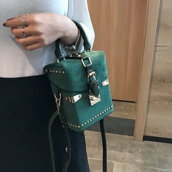 Bag Presbyopia Lady Bag Autumn And Winter 2020 New Style Box Bag Box Luster Fashion Portable Shoulder Bag
Bag Presbyopia Lady Bag Autumn And Winter 2020 New Style Box Bag Box Luster Fashion Portable Shoulder Bag