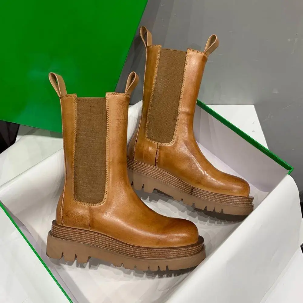 2020 Women Boots Luxury Designer Platform Winter Chelsea Shoes Round Toe B Brand Genuine Leathe Shoes For Women Ankle Boots heel
2020 Women Boots Luxury Designer Platform Winter Chelsea Shoes Round Toe B Brand Genuine Leathe Shoes For Women Ankle Boots heel