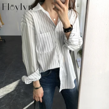 Casual Loose Women Shirts 2020 Women Blouse Long Sleeve Pockets Striped White Shirt for Women Tops blusas mujer de moda
Casual Loose Women Shirts 2020 Women Blouse Long Sleeve Pockets Striped White Shirt for Women Tops blusas mujer de moda