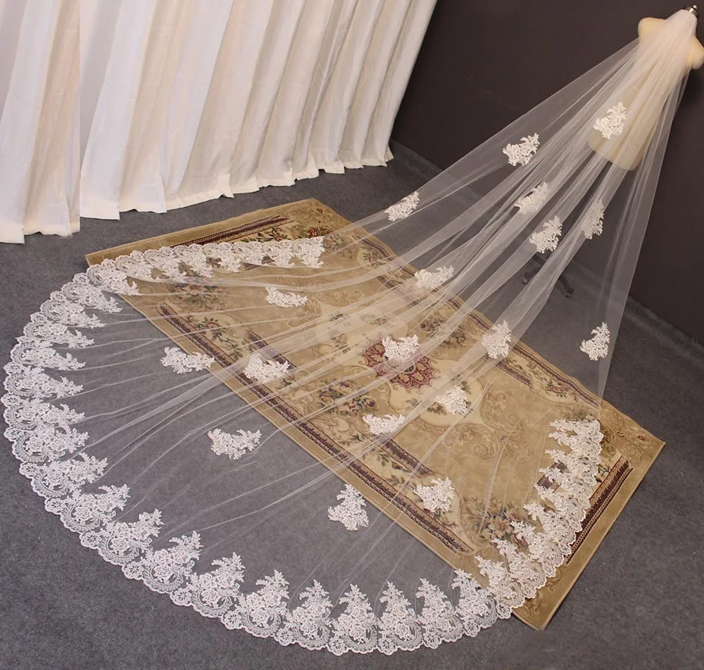 New Long Wedding Veil with Comb Luxury Lace 4 Meters Bridal Veil High Quality One Layer White Ivory Veil Wedding Accessories
New Long Wedding Veil with Comb Luxury Lace 4 Meters Bridal Veil High Quality One Layer White Ivory Veil Wedding Accessories