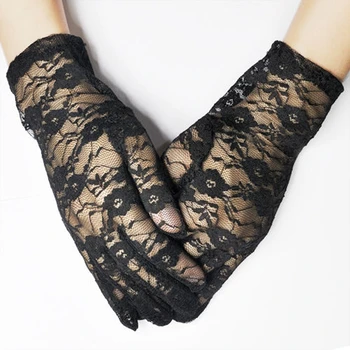 New Elegant Ladies Short Lace Gloves Costume
New Elegant Ladies Short Lace Gloves Costume