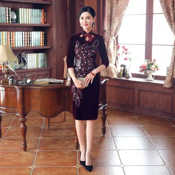 Winter New Cheongsam Qipao Women Elegant Slim Velvet Chinese Traditional Evening Party Dress Sexy Sequins High Split Vestidos
Winter New Cheongsam Qipao Women Elegant Slim Velvet Chinese Traditional Evening Party Dress Sexy Sequins High Split Vestidos