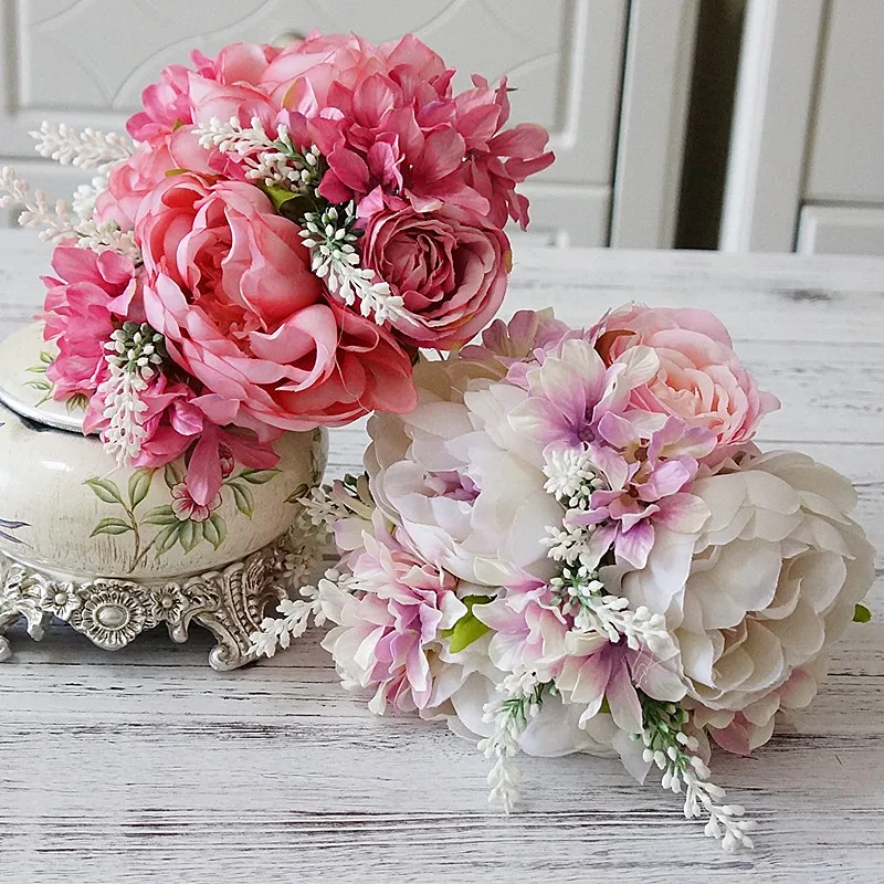 8 heads/bundle Bride holding bouquet silk roses peony christmas decorations vases for home accessories artificial flowers cheap
8 heads/bundle Bride holding bouquet silk roses peony christmas decorations vases for home accessories artificial flowers cheap