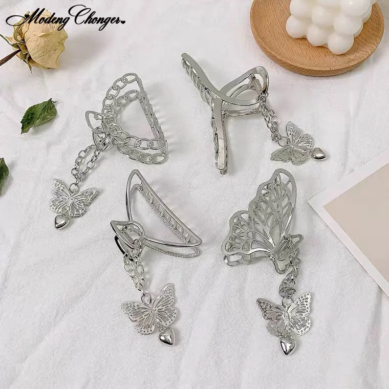2021 Women Girls Butterfly Pendant Hair Claw Clamps Hair Crab Moon Shape Hair Clip Claws Solid Color Accessories Hairpin 
2021 Women Girls Butterfly Pendant Hair Claw Clamps Hair Crab Moon Shape Hair Clip Claws Solid Color Accessories Hairpin