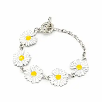 10pcs Hot sell White fashion notch Small daisy bracelets Couple bracelet Valentine Day birthday party jewelry gifts C-71 
10pcs Hot sell White fashion notch Small daisy bracelets Couple bracelet Valentine Day birthday party jewelry gifts C-71