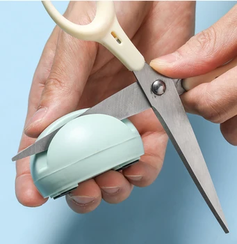 Durable 3 Colors Kitchen Household Sharpener Kitchen Knife Blade Multi-function Sharpening Stone For Fruit Knives Scissors Tool
Durable 3 Colors Kitchen Household Sharpener Kitchen Knife Blade Multi-function Sharpening Stone For Fruit Knives Scissors Tool