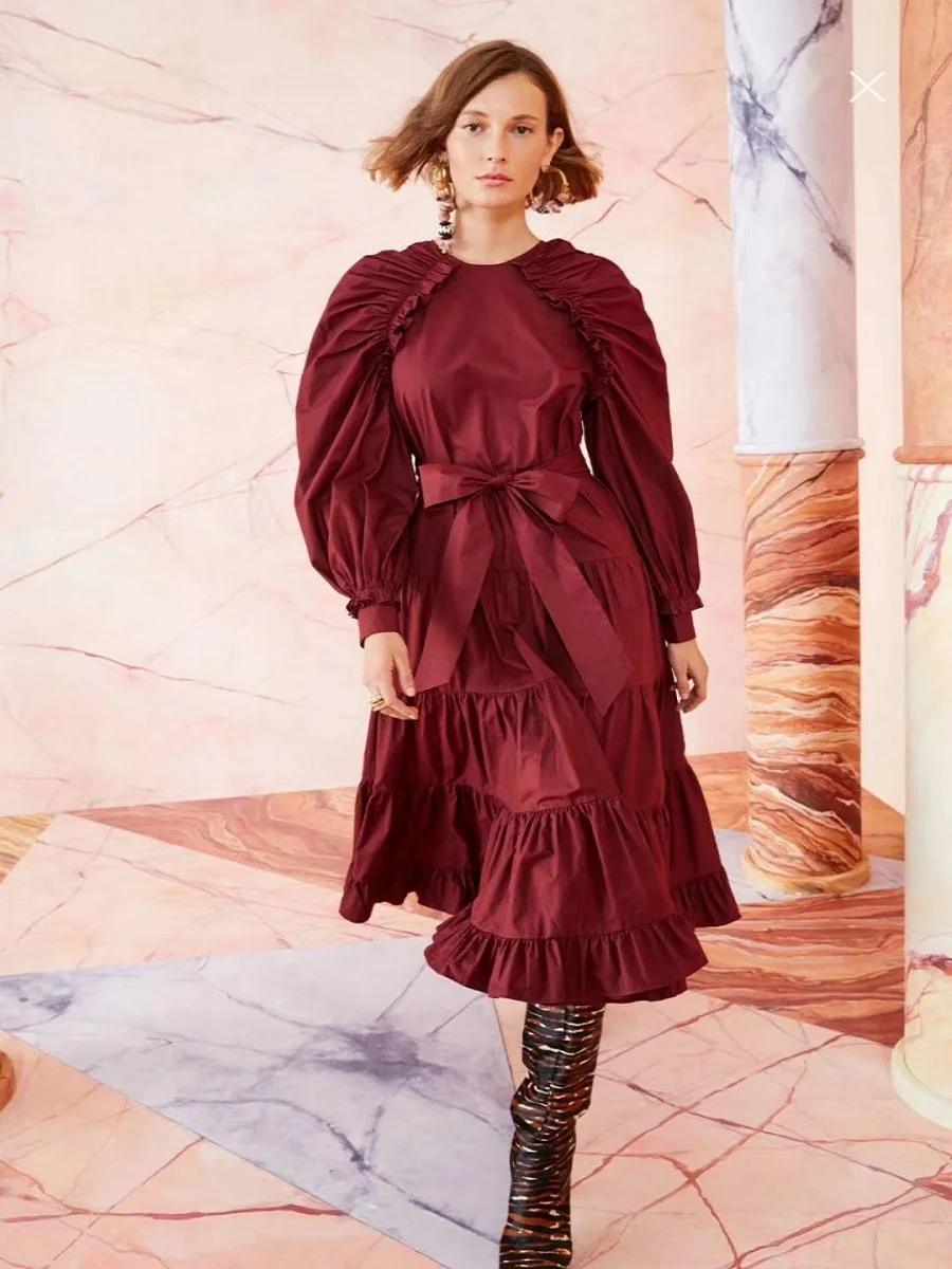 Big brand winter ladies retro elegant bow knot pleated dress 2020New women's long-sleeved ruffles fashion party Christmas dress
Big brand winter ladies retro elegant bow knot pleated dress 2020New women's long-sleeved ruffles fashion party Christmas dress