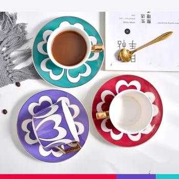 Ceramic Coffee Cup Colorful Bone China Afternoon Tea Cup and Saucer Set with Saucer Stainless Spoon Home Drinkware Bb90
Ceramic Coffee Cup Colorful Bone China Afternoon Tea Cup and Saucer Set with Saucer Stainless Spoon Home Drinkware Bb90