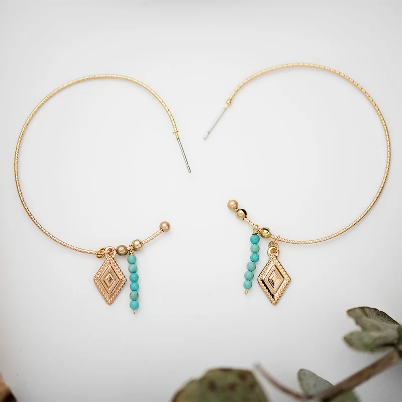 Big Statement Gold Hoop Earrings Stone Beaded Women Huggie Hoops Loop Earrings Large hoops Women Accessories
Big Statement Gold Hoop Earrings Stone Beaded Women Huggie Hoops Loop Earrings Large hoops Women Accessories