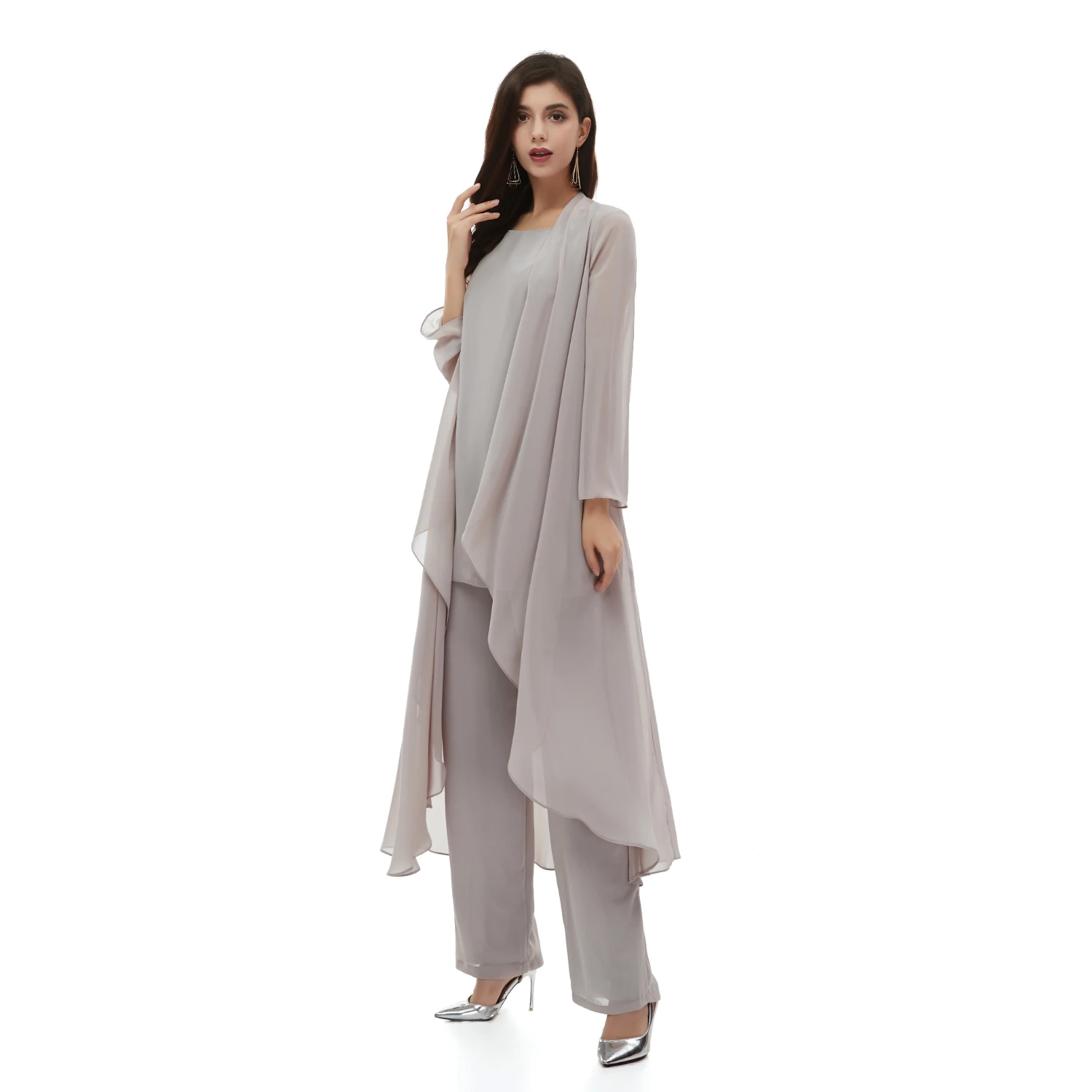 Elegant Three Pieces Mother of The Bride Dresses Chiffon Pant Suits with Long Jacket Plus Size Mother of the Groom Dress
Elegant Three Pieces Mother of The Bride Dresses Chiffon Pant Suits with Long Jacket Plus Size Mother of the Groom Dress