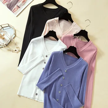 L Autumn & Winter New Style Button V-neck Pullover Sweater Base Shirt 
L Autumn & Winter New Style Button V-neck Pullover Sweater Base Shirt