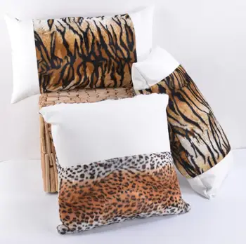 Modern Decorative Cushion Covers Animal Skin Pattern Tiger Leopard Soft Fleece Faux Fur Cushion Cover Throw Pillow Case for Sofa 
Modern Decorative Cushion Covers Animal Skin Pattern Tiger Leopard Soft Fleece Faux Fur Cushion Cover Throw Pillow Case for Sofa