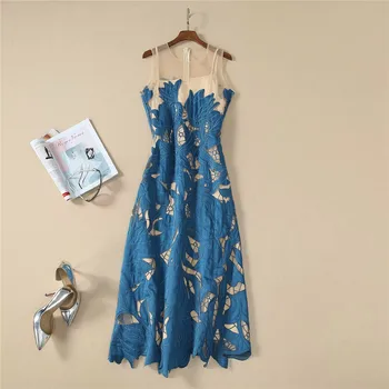 2020 Spring Summer Women High Quality Runway Dress Fashion Designers Sleeveless Embroidery Long Maxi Sexy Tank Party Dresses 
2020 Spring Summer Women High Quality Runway Dress Fashion Designers Sleeveless Embroidery Long Maxi Sexy Tank Party Dresses