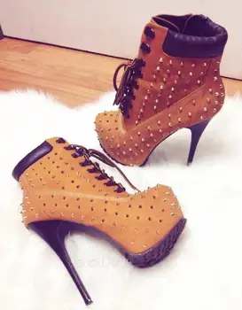 Punk Style Spike Ankle Boots Super High Heels Platform Lace-up Motorcycle Boots Shoes Women Fashion Autumen Winter Ridding Boots
Punk Style Spike Ankle Boots Super High Heels Platform Lace-up Motorcycle Boots Shoes Women Fashion Autumen Winter Ridding Boots