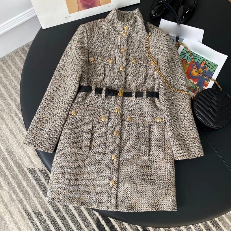 Winter 11.4 New Autumn Fashion Stand Collar Gold Button Decoration Tweed Wool Blend Temperament Vintage With Belt Dress
Winter 11.4 New Autumn Fashion Stand Collar Gold Button Decoration Tweed Wool Blend Temperament Vintage With Belt Dress
