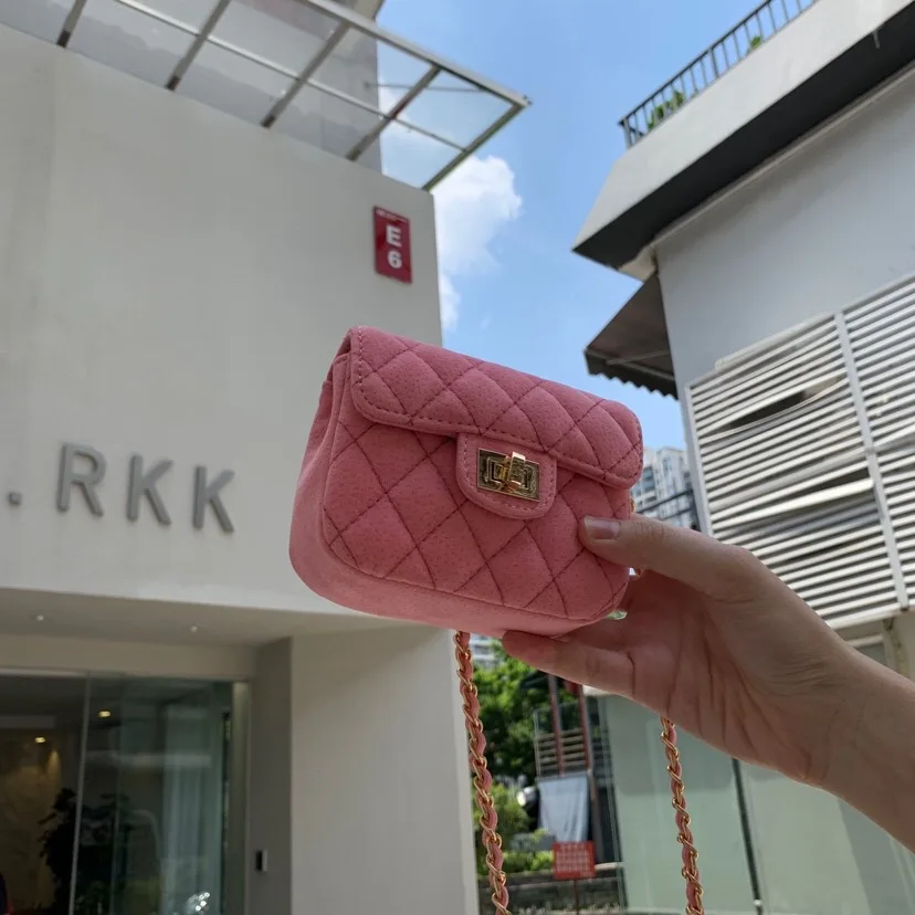 Genuine Leather Mini Crossbody Bags for Women 2020 New Ladies Hand Bags Soft Cowhide Fashion Chain Cute Shoulder Bag
Genuine Leather Mini Crossbody Bags for Women 2020 New Ladies Hand Bags Soft Cowhide Fashion Chain Cute Shoulder Bag