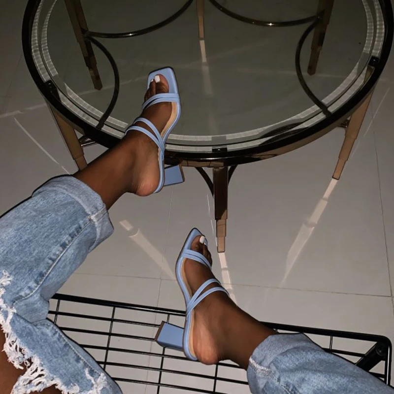 Women Shoes Pumps Women Sandals High Heels Flip Flops Shoes Block Heel Sexy Slippers Slip-on Summer Ladies Slides Narrow Band
Women Shoes Pumps Women Sandals High Heels Flip Flops Shoes Block Heel Sexy Slippers Slip-on Summer Ladies Slides Narrow Band