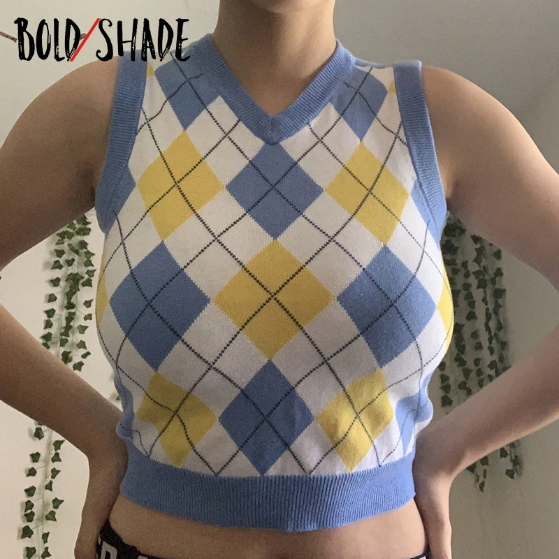 Bold Shade Arygle 90s Fashion Streetwear Teen Vest Sweater Knitted V-Neck Preppy Style Pullover Vintage Winter Autumn Plaid Tops
Bold Shade Arygle 90s Fashion Streetwear Teen Vest Sweater Knitted V-Neck Preppy Style Pullover Vintage Winter Autumn Plaid Tops