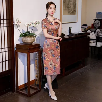 Lady Oversize 4XL Printed Satin Vintage Short Qipao Summer Elegant Handmade Button Cheongsam
Lady Oversize 4XL Printed Satin Vintage Short Qipao Summer Elegant Handmade Button Cheongsam