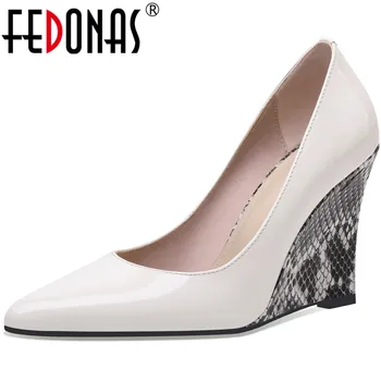 FEDONAS Retro Vintage Patent Leather Women 'S Shoes Top Woman 2020 Shallow Thick Heels Pumps Summer Working Office Shoes Woman
FEDONAS Retro Vintage Patent Leather Women 'S Shoes Top Woman 2020 Shallow Thick Heels Pumps Summer Working Office Shoes Woman
