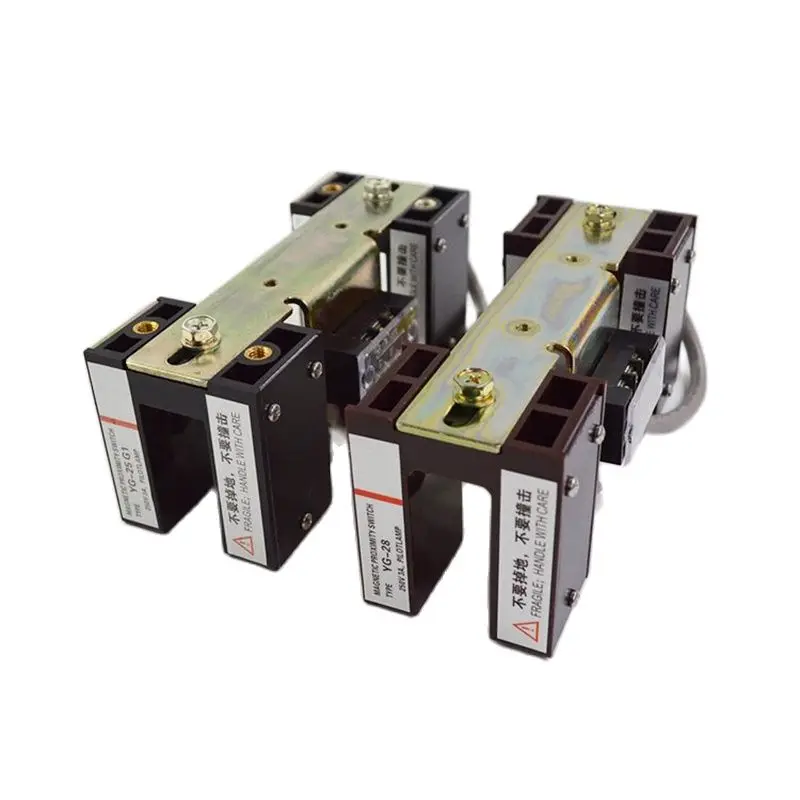 1Pcs Leveling sensor YG-28 YG-25 G1 Universal optical level switch Elevator accessories AQ1H71
1Pcs Leveling sensor YG-28 YG-25 G1 Universal optical level switch Elevator accessories AQ1H71