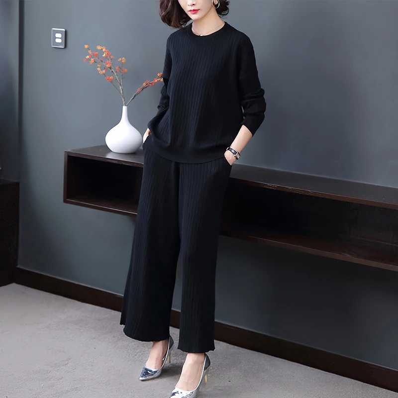 Woman Wool Knitted Suit Soft Warm Winter Black Suit Trouser Female Pullover Sweater & Pant 2 Piece Set Oversize Womens Clothing
Woman Wool Knitted Suit Soft Warm Winter Black Suit Trouser Female Pullover Sweater & Pant 2 Piece Set Oversize Womens Clothing