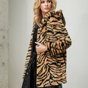 S-4xl Fashion Leopard Coat Autumn Women Faux Fur Coat Long Sleeve Hooded Winter Coat Women Casaco Leopardo Plus Size Jacket 2019
S-4xl Fashion Leopard Coat Autumn Women Faux Fur Coat Long Sleeve Hooded Winter Coat Women Casaco Leopardo Plus Size Jacket 2019
