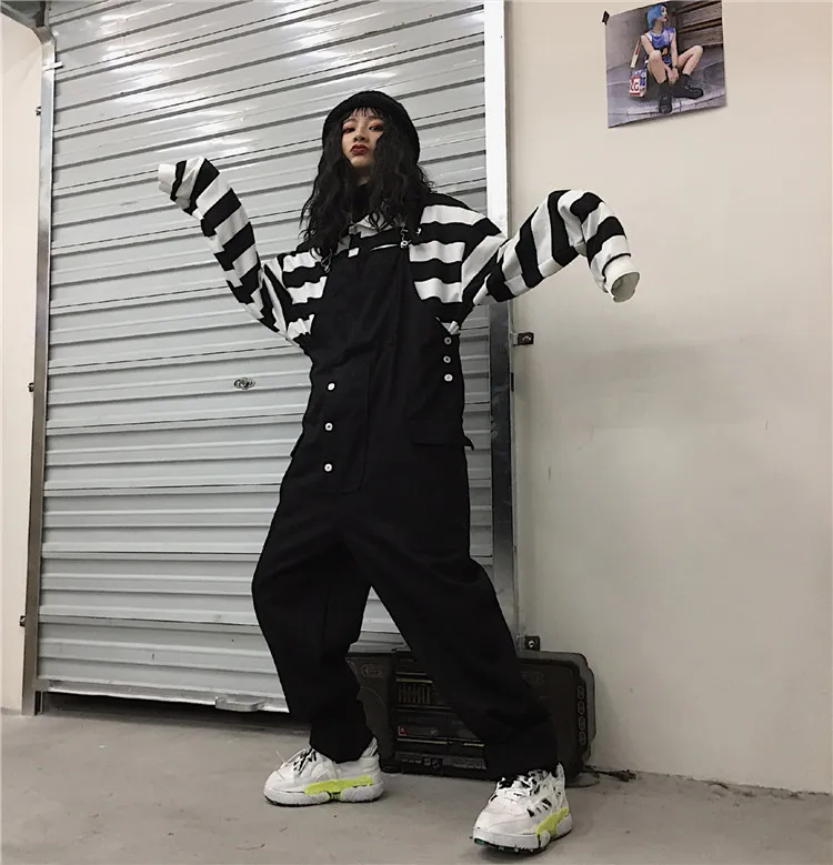 Plus Size Oversized Loose Korean 2019 Harem Hiphop Button Pocket Adjustable Buckle Suspender Cargo Track Pant Camo Punk Trouser
Plus Size Oversized Loose Korean 2019 Harem Hiphop Button Pocket Adjustable Buckle Suspender Cargo Track Pant Camo Punk Trouser