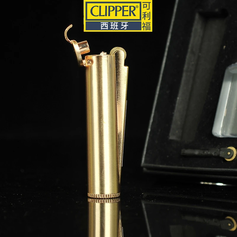 Spain Original Clipper Full Metal Grinding Wheel Kerosene Lighter Flint Ignition Convenient And Safe Windproof Free Fire Lighter
Spain Original Clipper Full Metal Grinding Wheel Kerosene Lighter Flint Ignition Convenient And Safe Windproof Free Fire Lighter