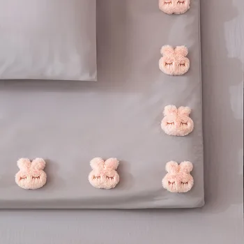8Pcs/Set Quilt FixerNon-Slip Pink Bed Sheet Clips Cotton Blankets Fastener Clip Quilt Holder Bunny Shape for Household Non-Slip
8Pcs/Set Quilt FixerNon-Slip Pink Bed Sheet Clips Cotton Blankets Fastener Clip Quilt Holder Bunny Shape for Household Non-Slip
