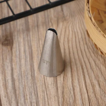 #ST1 Leaf Piping Nozzle Cup Cake Cream Decoration Stainless Steel Icing Tips Cake Pastry Tools Small Size
#ST1 Leaf Piping Nozzle Cup Cake Cream Decoration Stainless Steel Icing Tips Cake Pastry Tools Small Size