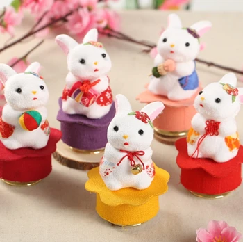 KIMONO RABBIT MUSIC BOX ROTATING OCTAVE BOX JAPANESE STYLE GIFT HOME DECORATION ACCESSORIES HOME DECOR VINTAGE HOME DECOR CRAFT
KIMONO RABBIT MUSIC BOX ROTATING OCTAVE BOX JAPANESE STYLE GIFT HOME DECORATION ACCESSORIES HOME DECOR VINTAGE HOME DECOR CRAFT