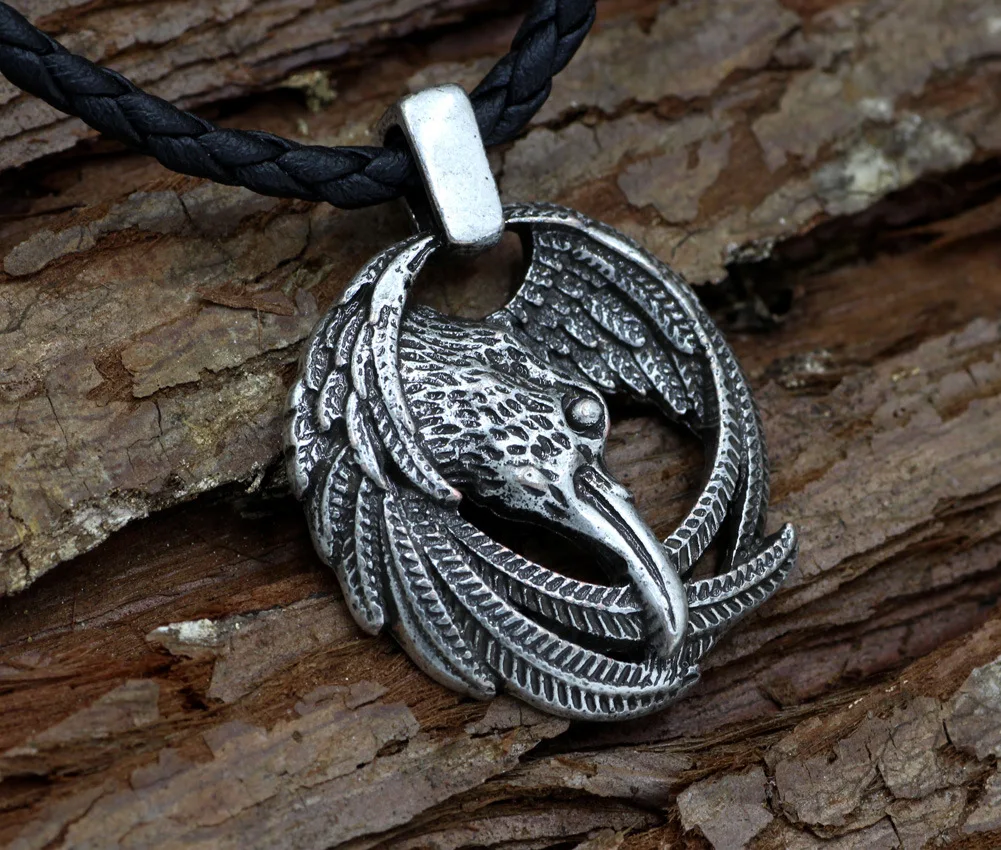 Northern European-Style Pirate Viking Crow Necklace Norway Odin Incarnation Men Pendant D22
Northern European-Style Pirate Viking Crow Necklace Norway Odin Incarnation Men Pendant D22