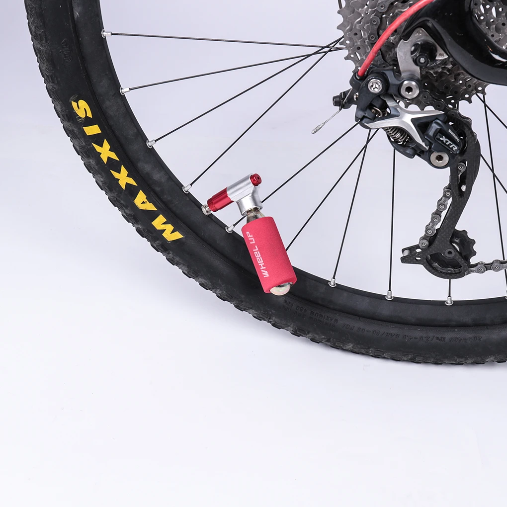Mini Dual Valve Head CO2 Bicycle Tire Pump Mouth Road Bikes Air Inflator Head Motorbike Tyre Pump Valve for wheelup
Mini Dual Valve Head CO2 Bicycle Tire Pump Mouth Road Bikes Air Inflator Head Motorbike Tyre Pump Valve for wheelup