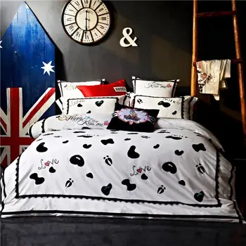 4/6/7Pcs Egypt cotton Holy Cow Bedding Set Embroidery lace Duvet cover set Bed Sheet Pillowcases Queen King size bed linen
4/6/7Pcs Egypt cotton Holy Cow Bedding Set Embroidery lace Duvet cover set Bed Sheet Pillowcases Queen King size bed linen