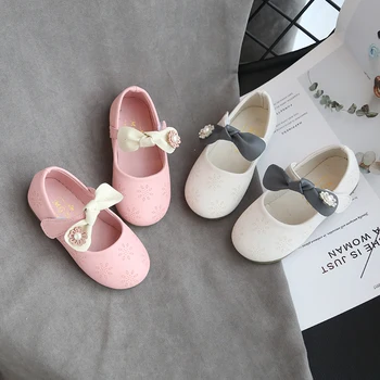 2019 Autumn And Spring New children's bow baby shoes non-slip Girls Flowers princess shoes
2019 Autumn And Spring New children's bow baby shoes non-slip Girls Flowers princess shoes