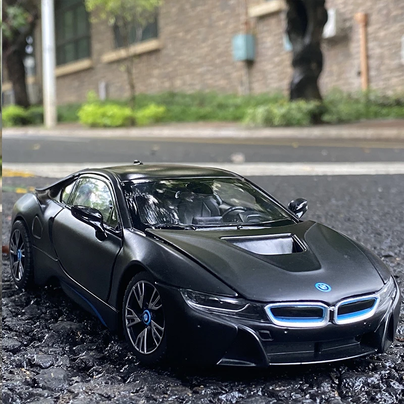 RASTA 1:24 BMW i8 black car сплав модель автомобиля Моделирование украшения коллекция