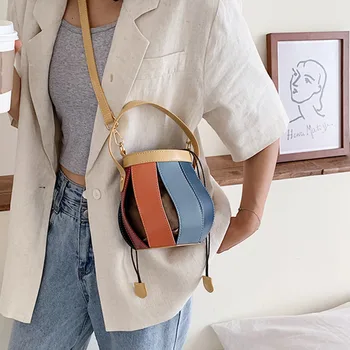 Round PU Leather Women Shoulder Crossbody Bags 2020 Luxury Handbags Women Bags Designer Bucket Bags Ladies Hand Bags
Round PU Leather Women Shoulder Crossbody Bags 2020 Luxury Handbags Women Bags Designer Bucket Bags Ladies Hand Bags