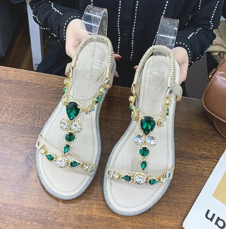 High Quality Ladies Bling Crystal Flat Sandals Summer Bohemia Beach Slip-on Casual Shoes Sandals Women Sandals 
High Quality Ladies Bling Crystal Flat Sandals Summer Bohemia Beach Slip-on Casual Shoes Sandals Women Sandals