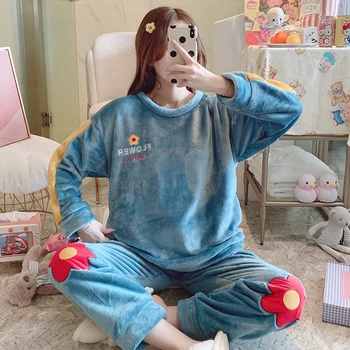 Thickened Warm Flannel Pajamas In Autumn and Winter Women Winter Long Sleeve Coral Fleece Lovely Ladies Home Service Suit
Thickened Warm Flannel Pajamas In Autumn and Winter Women Winter Long Sleeve Coral Fleece Lovely Ladies Home Service Suit
