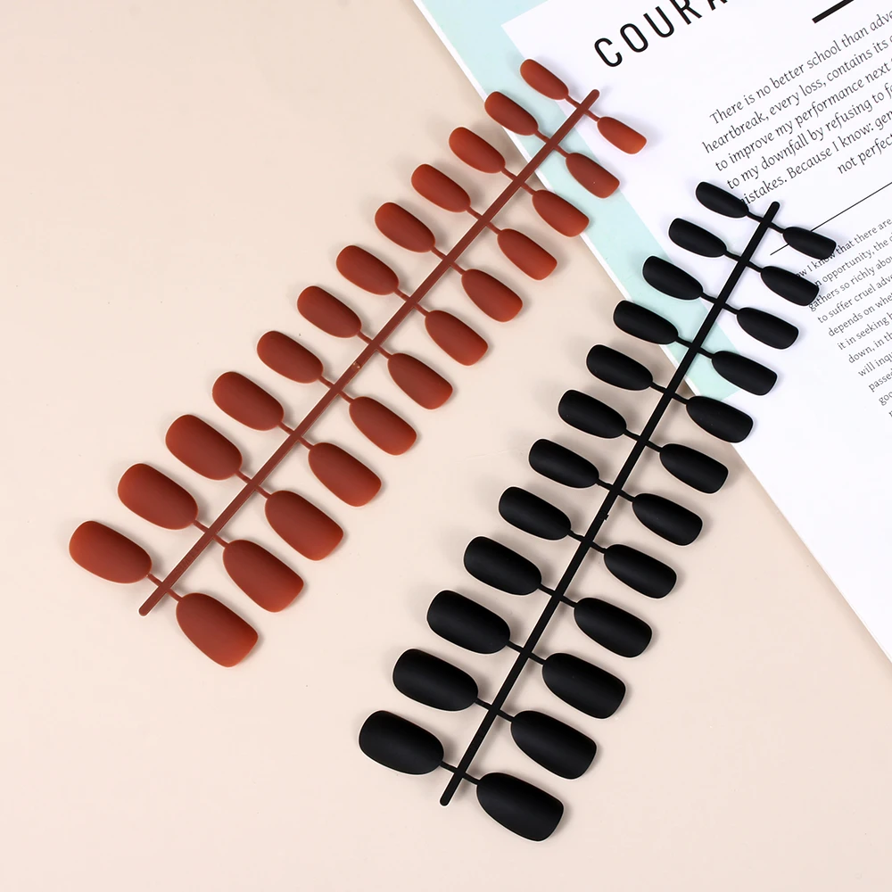 24pcs/set Artificial Soft Pure Nail Art Tips Color Oval Frosted Fake Nails Full Cover Matte False Nails Short Round Head
24pcs/set Artificial Soft Pure Nail Art Tips Color Oval Frosted Fake Nails Full Cover Matte False Nails Short Round Head