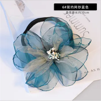 DIY Woman Flower Donuts Twist Headband Magic Hair Bun Maker Hairstyle Tool Pearl Flower Hair Styling Device Lazy Hair Band Femal
DIY Woman Flower Donuts Twist Headband Magic Hair Bun Maker Hairstyle Tool Pearl Flower Hair Styling Device Lazy Hair Band Femal