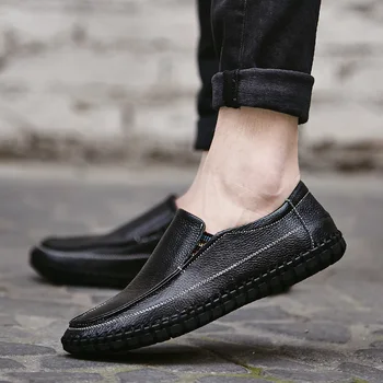 Genuine Leather Men Casual Shoes 2020 Italian Men Loafers Moccasins Breathable Slip on Black Driving Shoes Plus Size 38-47
Genuine Leather Men Casual Shoes 2020 Italian Men Loafers Moccasins Breathable Slip on Black Driving Shoes Plus Size 38-47