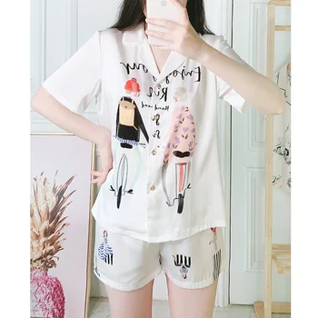 2020 Summer Short-Sleeved Ladies Summer Pajamas Instagramable Satin Cute Cartoon Women Loose Home Service Suit Pijamas Verano
2020 Summer Short-Sleeved Ladies Summer Pajamas Instagramable Satin Cute Cartoon Women Loose Home Service Suit Pijamas Verano